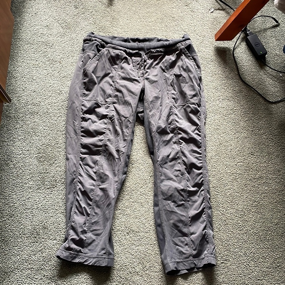 Lululemon pants